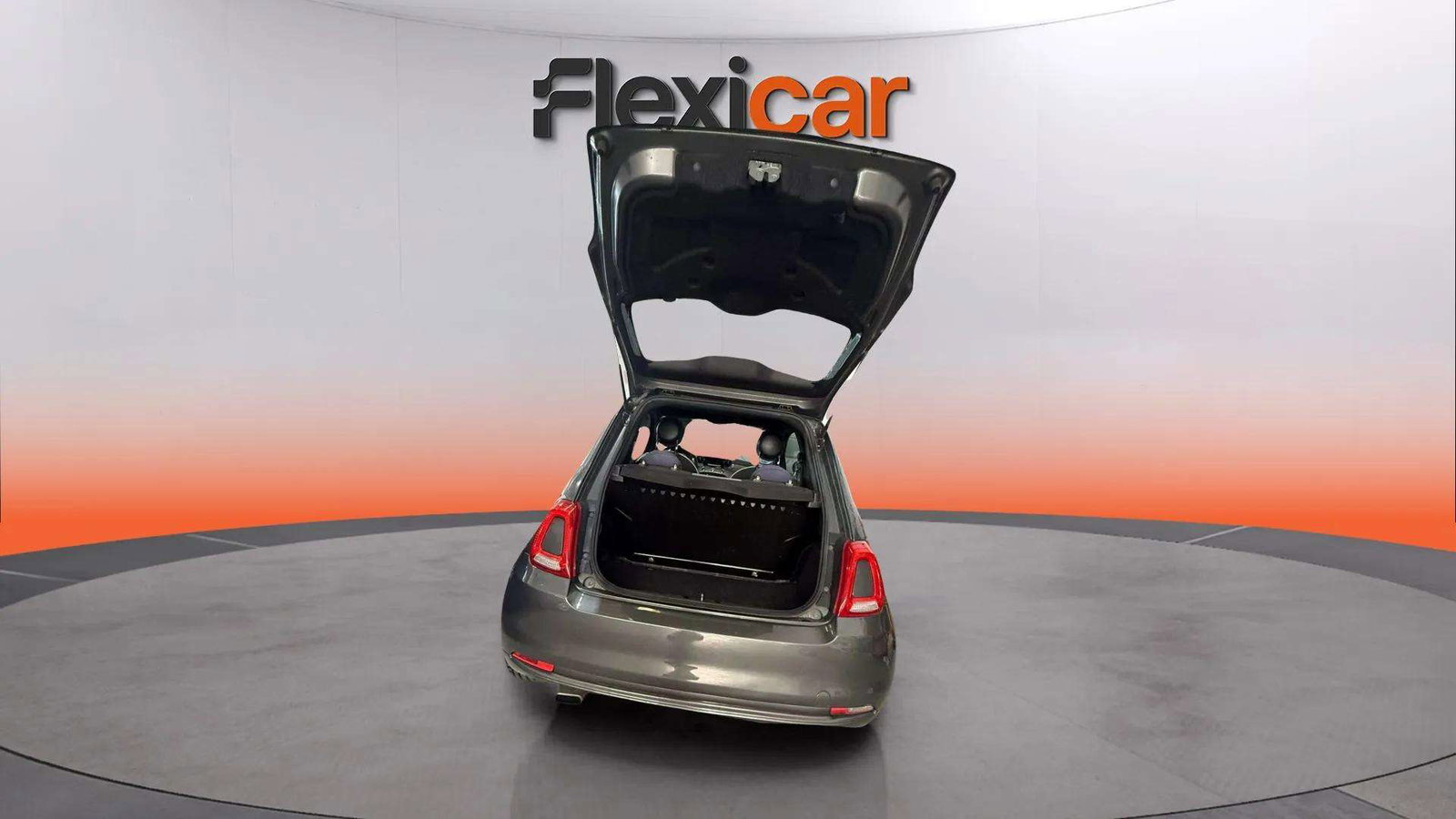 https://cdn-flexicar.caraffinity.it/public_appraisal_images_pro/images/stock/256864/9Oz21fTYKT__2_20_Interior_WhatsApp Image 2026-05-26 at 18.29.55 (7).jpg